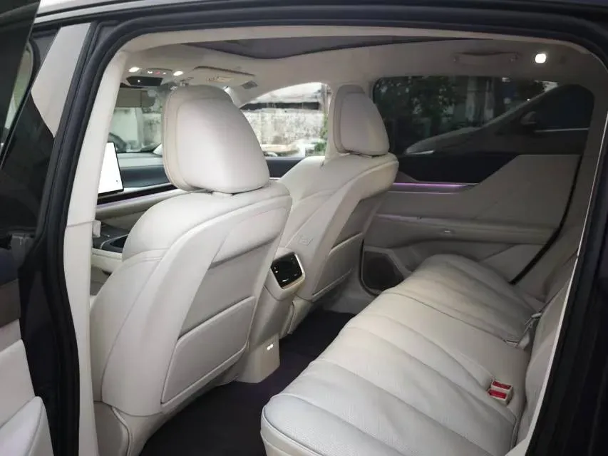 2026 Avatr 07 1.5T 156HP L4 REEV,autocango,china used car exporter,china ev exporter,chinese used car exporter,chinese used ev exporter