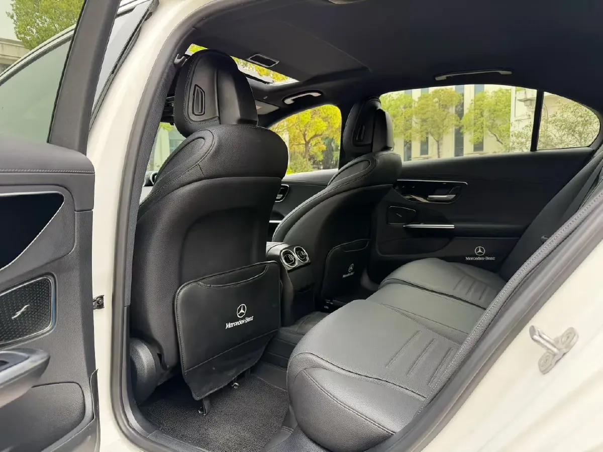 2024 Mercedes-Benz C Class 1.5T 170HP L4 9AT,autocango,china used car exporter,china ev exporter,chinese used car exporter,chinese used ev exporter