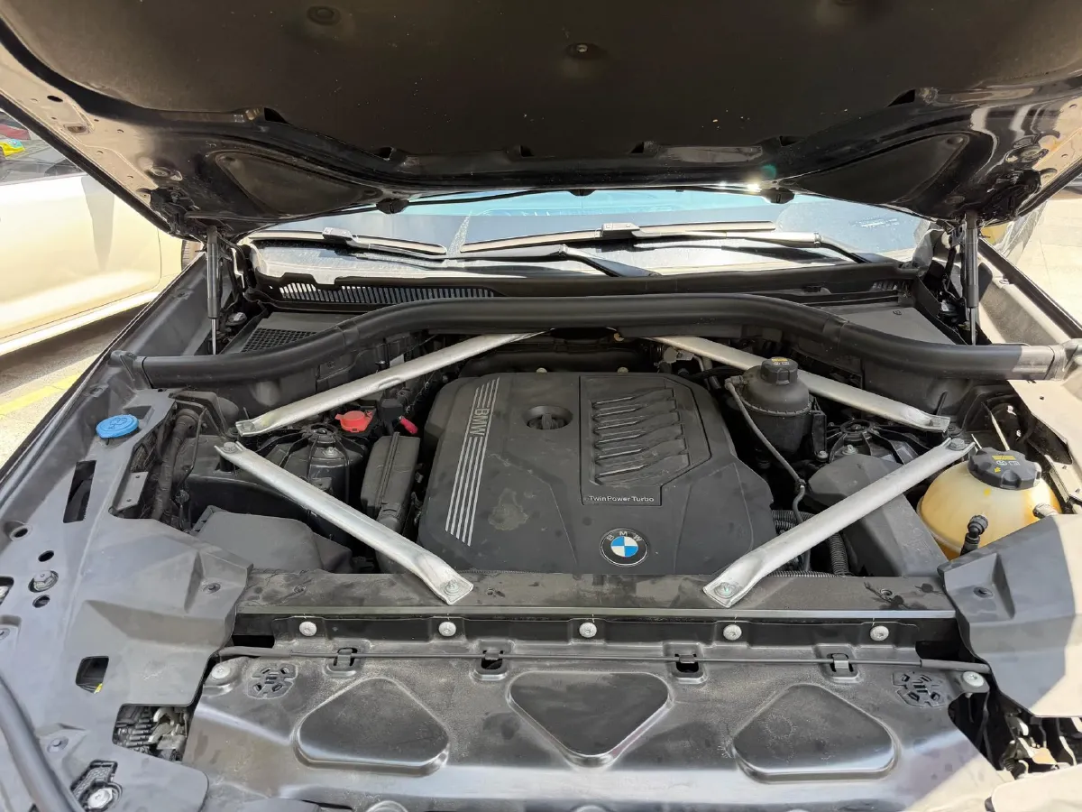 2021 BMW X5 3.0T 340HP L6 8AT,autocango,china used car exporter,china ev exporter,chinese used car exporter,chinese used ev exporter