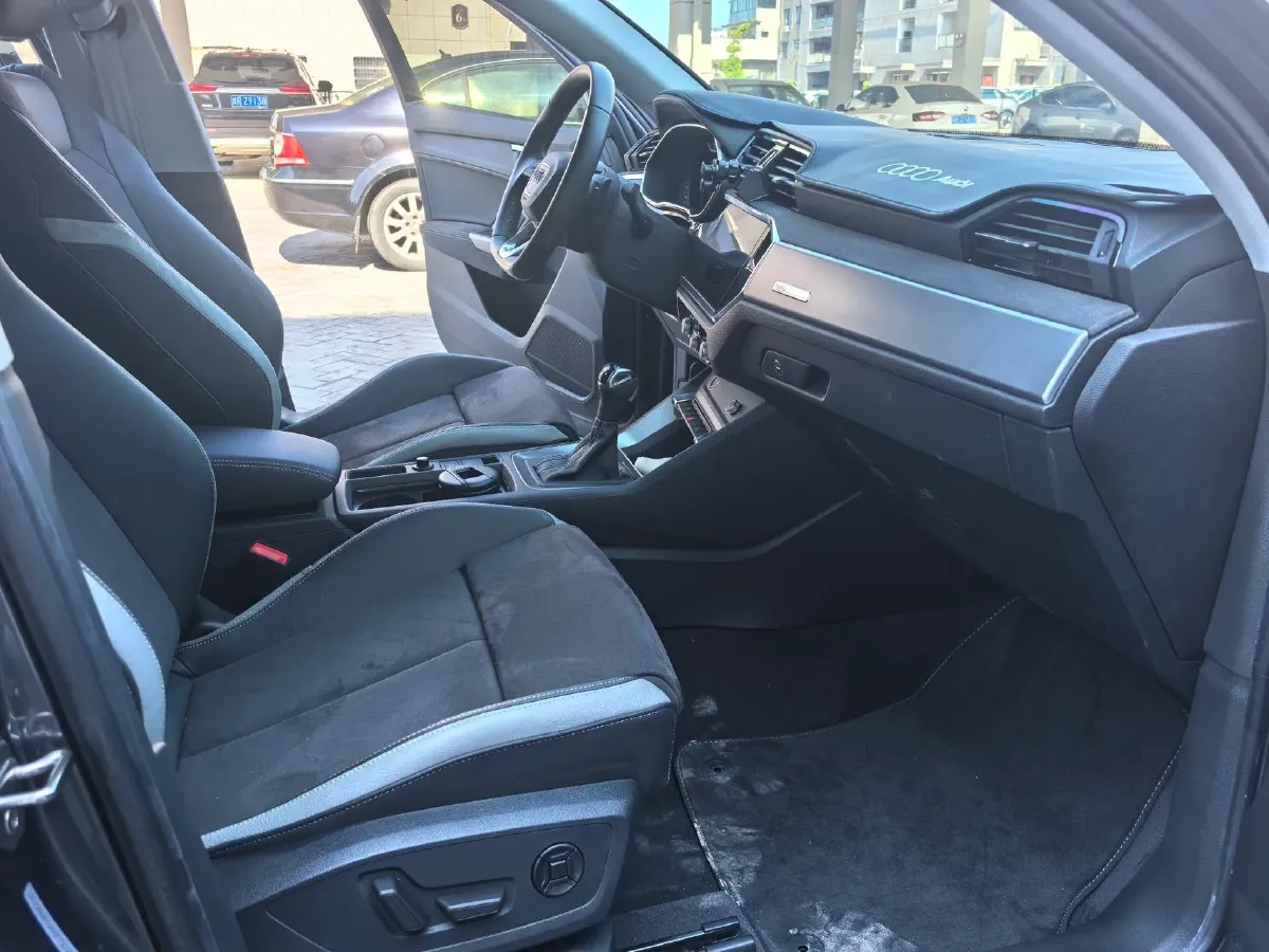 2022 Audi Q3 1.4T 150HP L4 7DCT,autocango,china used car exporter,china ev exporter,chinese used car exporter,chinese used ev exporter