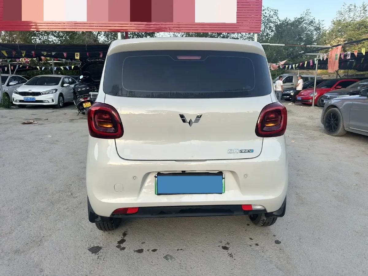 2025 WuLing HongGuang MINI EV BEV 16.2KWH,autocango,china used car exporter,china ev exporter,chinese used car exporter,chinese used ev exporter