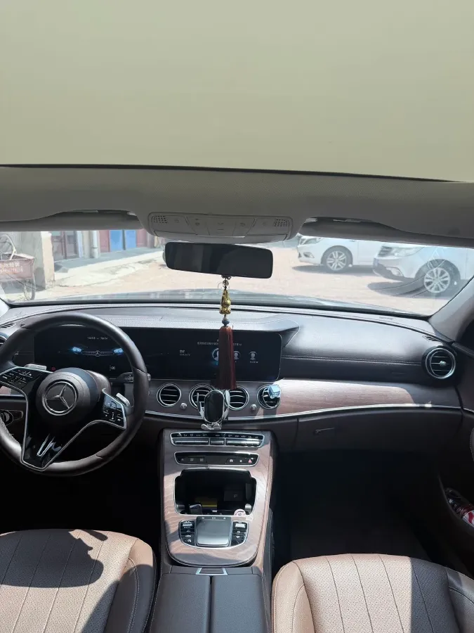 2023 Mercedes-Benz E Class 2.0T 258HP L4 9AT,autocango,china used car exporter,china ev exporter,chinese used car exporter,chinese used ev exporter
