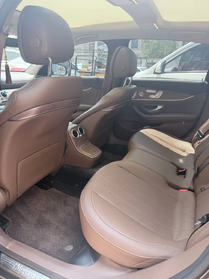2023 Mercedes-Benz E Class 2.0T 258HP L4 9AT,autocango,china used car exporter,china ev exporter,chinese used car exporter,chinese used ev exporter
