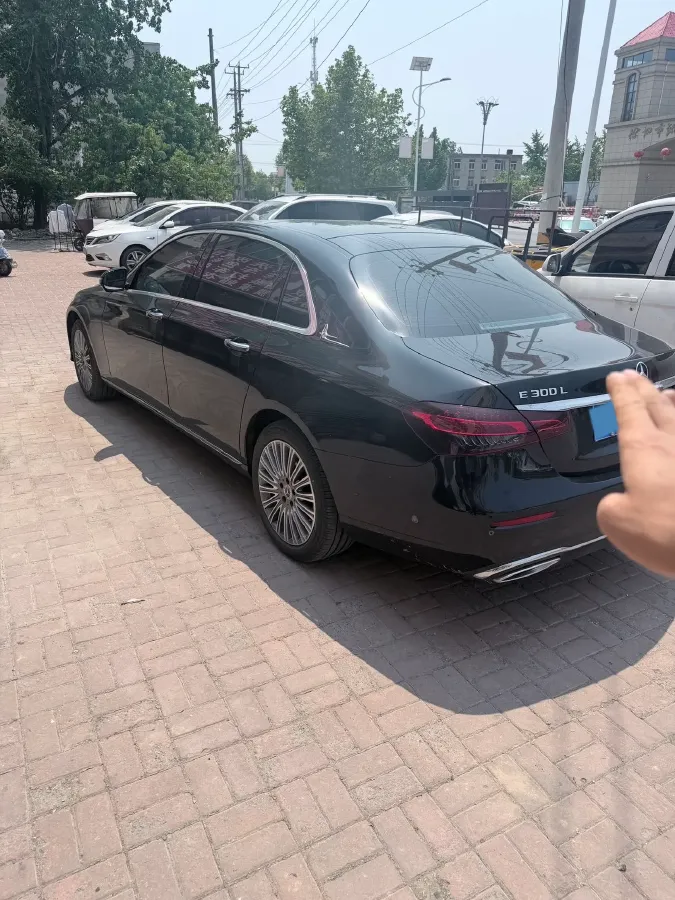 2023 Mercedes-Benz E Class 2.0T 258HP L4 9AT,autocango,china used car exporter,china ev exporter,chinese used car exporter,chinese used ev exporter