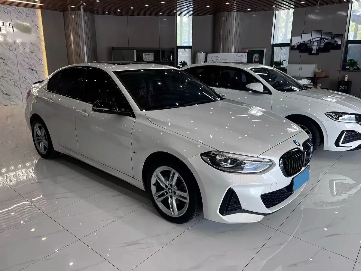 2023 BMW 1 Series 1.5T 136HP L3 7DCT,autocango,china used car exporter,china ev exporter,chinese used car exporter,chinese used ev exporter