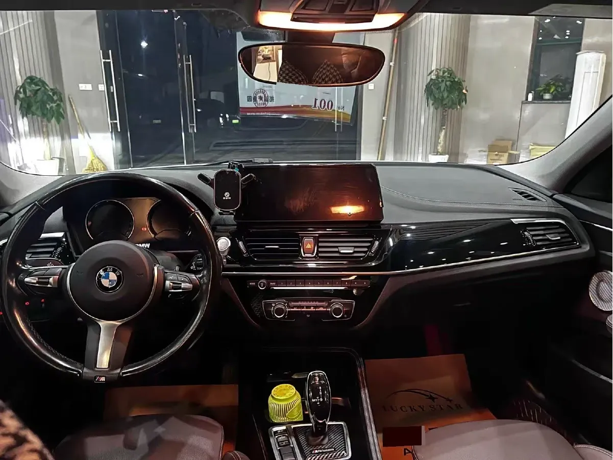 2023 BMW 1 Series 1.5T 136HP L3 7DCT,autocango,china used car exporter,china ev exporter,chinese used car exporter,chinese used ev exporter