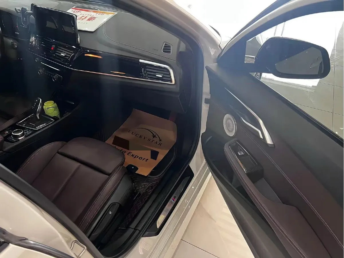 2023 BMW 1 Series 1.5T 136HP L3 7DCT,autocango,china used car exporter,china ev exporter,chinese used car exporter,chinese used ev exporter