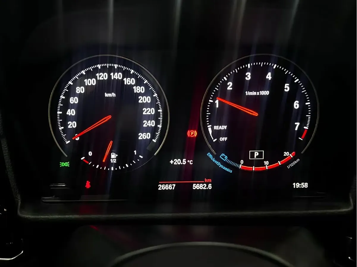 2023 BMW 1 Series 1.5T 136HP L3 7DCT,autocango,china used car exporter,china ev exporter,chinese used car exporter,chinese used ev exporter