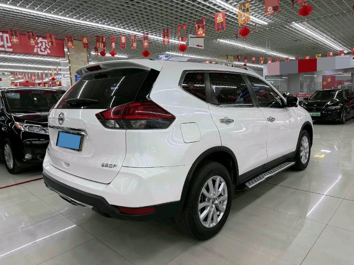 2021 Nissan X-Trail 2.0L 151HP L4 CVT,autocango,china used car exporter,china ev exporter,chinese used car exporter,chinese used ev exporter