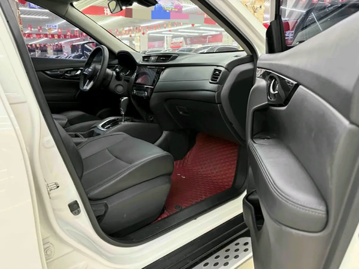 2021 Nissan X-Trail 2.0L 151HP L4 CVT,autocango,china used car exporter,china ev exporter,chinese used car exporter,chinese used ev exporter