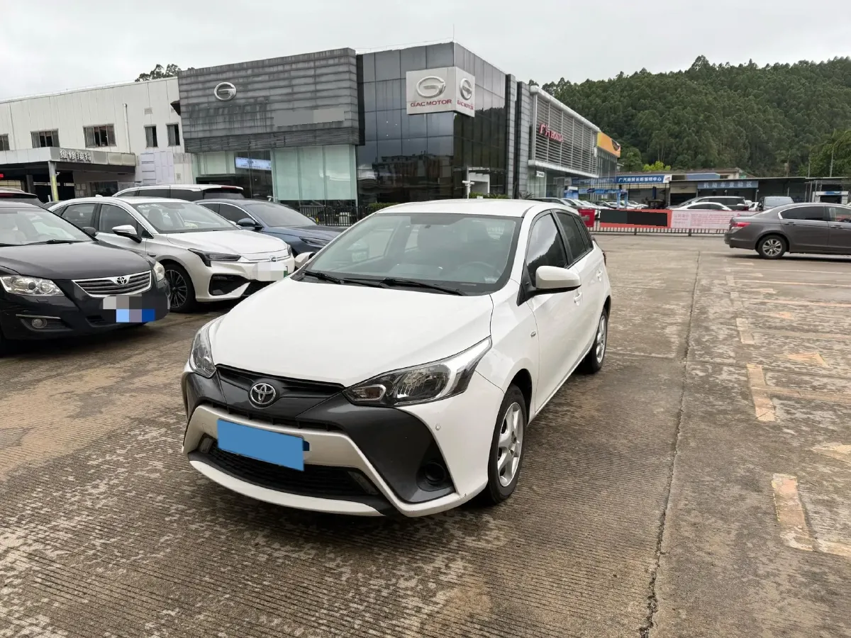 2019 Toyota Yaris L 1.5L 110HP L4 CVT,autocango,china used car exporter,china ev exporter,chinese used car exporter,chinese used ev exporter