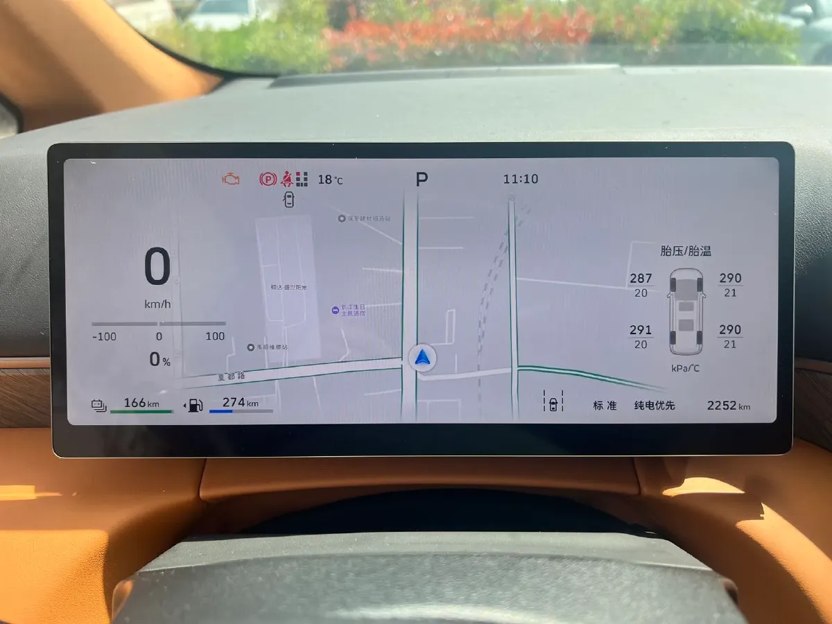 2025 WEY HighMountain 1.5T 170HP L4 4DHT PHEV,autocango,china used car exporter,china ev exporter,chinese used car exporter,chinese used ev exporter