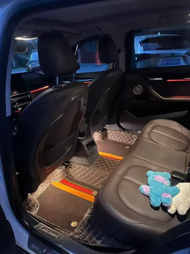 2022 BMW X1 1.5T 140HP L3 7DCT,autocango,china used car exporter,china ev exporter,chinese used car exporter,chinese used ev exporter