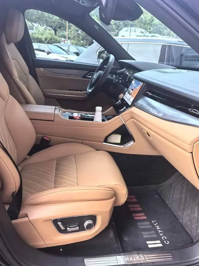 2024 LYNK&CO 09 2.0T 254HP L4 8AT,autocango,china used car exporter,china ev exporter,chinese used car exporter,chinese used ev exporter