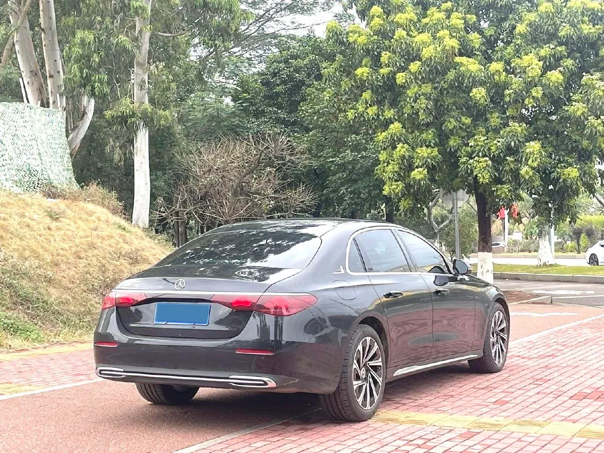 2024 Mercedes-Benz E Class 2.0T 258HP L4 9AT,autocango,china used car exporter,china ev exporter,chinese used car exporter,chinese used ev exporter