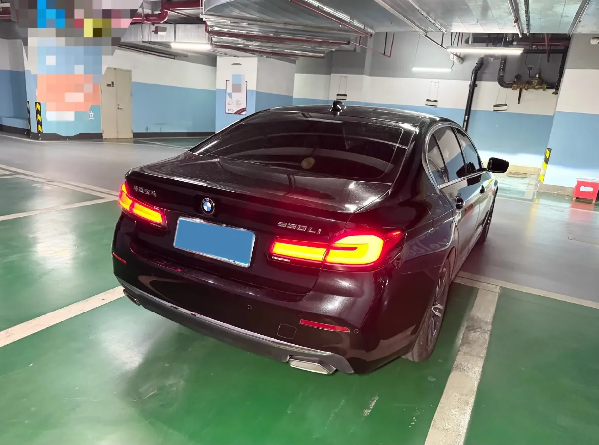 2021 BMW 5 Series 2.0T 252HP L4 8AT,autocango,china used car exporter,china ev exporter,chinese used car exporter,chinese used ev exporter