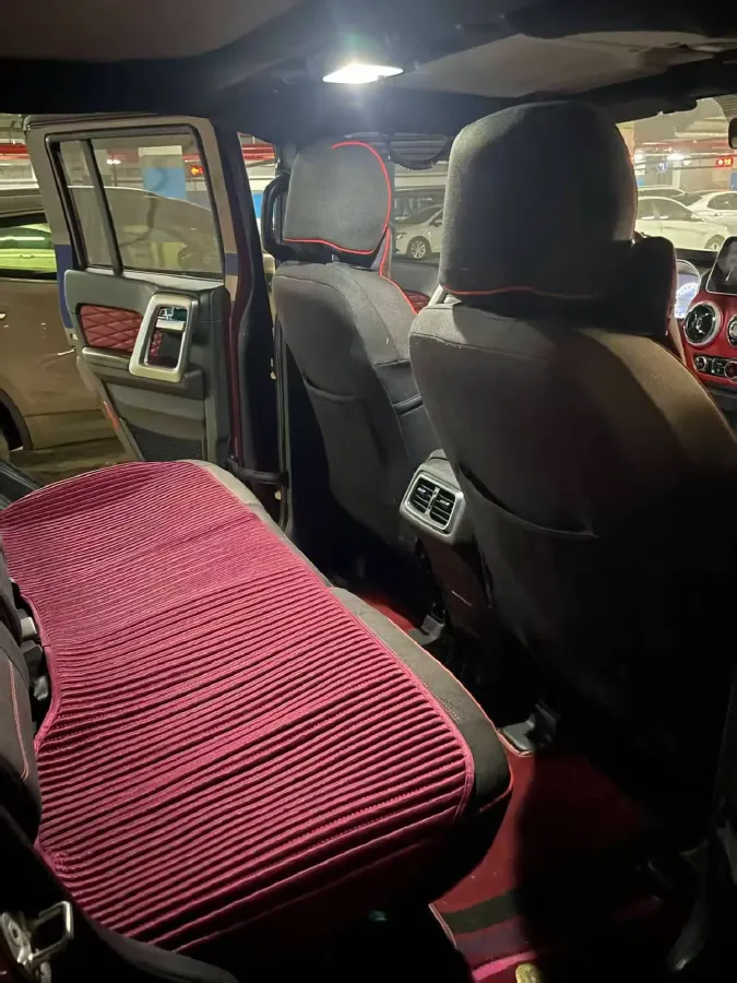 2018 Beijing BJ40 2.0T 204HP L4 5MT,autocango,china used car exporter,china ev exporter,chinese used car exporter,chinese used ev exporter
