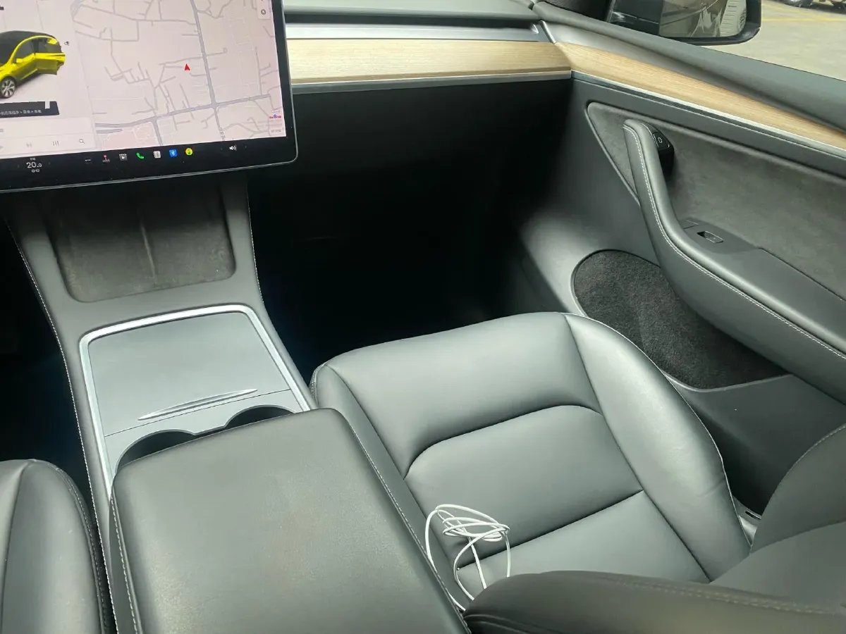 2021 Tesla Model Y BEV 60KWH,autocango,china used car exporter,china ev exporter,chinese used car exporter,chinese used ev exporter