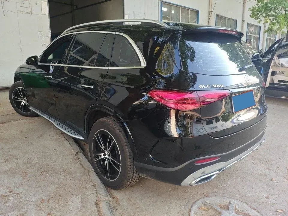 2025 Mercedes-Benz GLC Class 2.0T 204HP L4 9AT,autocango,china used car exporter,china ev exporter,chinese used car exporter,chinese used ev exporter