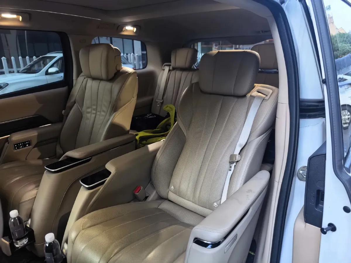 2023 Buick Century 2.0T 237HP L4 9AT,autocango,china used car exporter,china ev exporter,chinese used car exporter,chinese used ev exporter