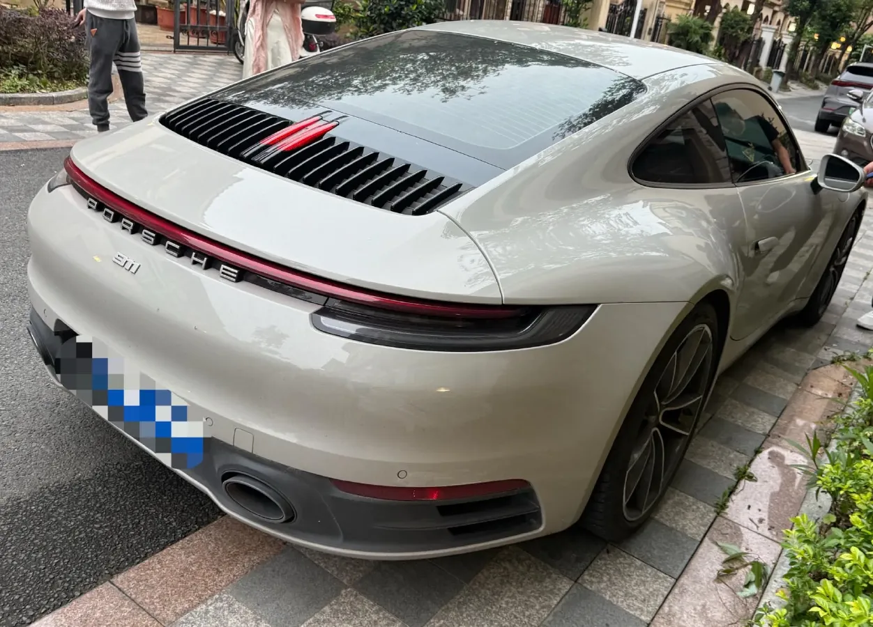 2022 Porsche 911 3.0T 385HP H6 8DCT,autocango,china used car exporter,china ev exporter,chinese used car exporter,chinese used ev exporter