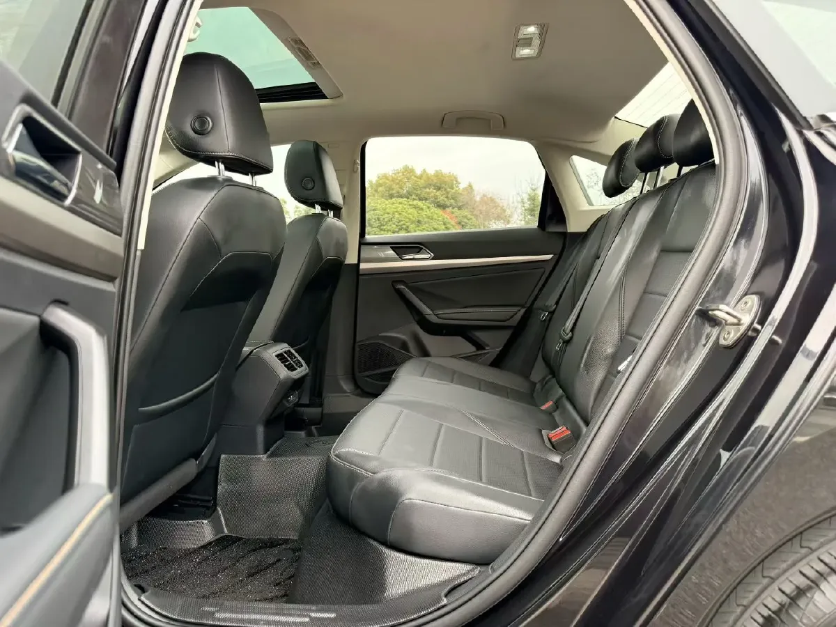 2022 Buick Verano 1.5T 184HP L4 CVT,autocango,china used car exporter,china ev exporter,chinese used car exporter,chinese used ev exporter