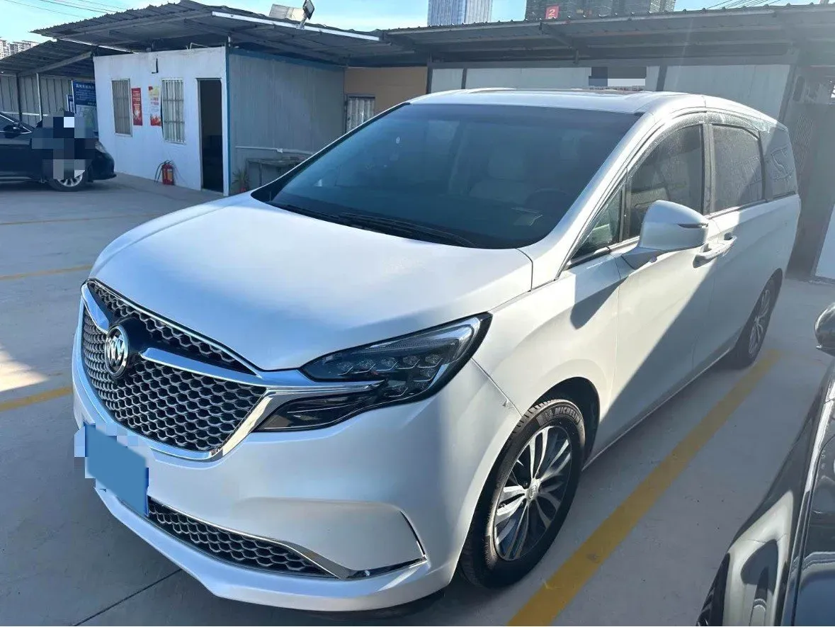 2022 Buick GL8 2.0T 237HP L4 9AT,autocango,china used car exporter,china ev exporter,chinese used car exporter,chinese used ev exporter
