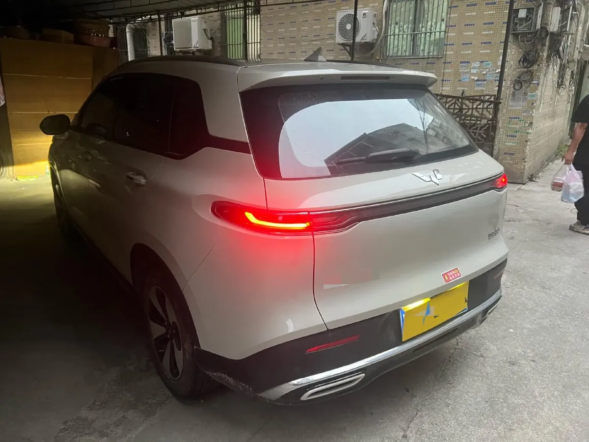 2023 WuLing XingYun 2.0L 136HP L4 1DHT Hybrid 1.8KWH,autocango,china used car exporter,china ev exporter,chinese used car exporter,chinese used ev exporter