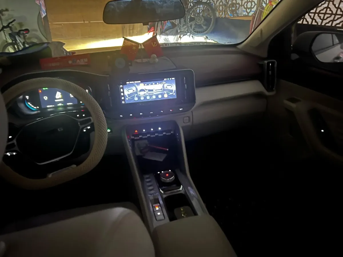 2023 WuLing XingYun 2.0L 136HP L4 1DHT Hybrid 1.8KWH,autocango,china used car exporter,china ev exporter,chinese used car exporter,chinese used ev exporter