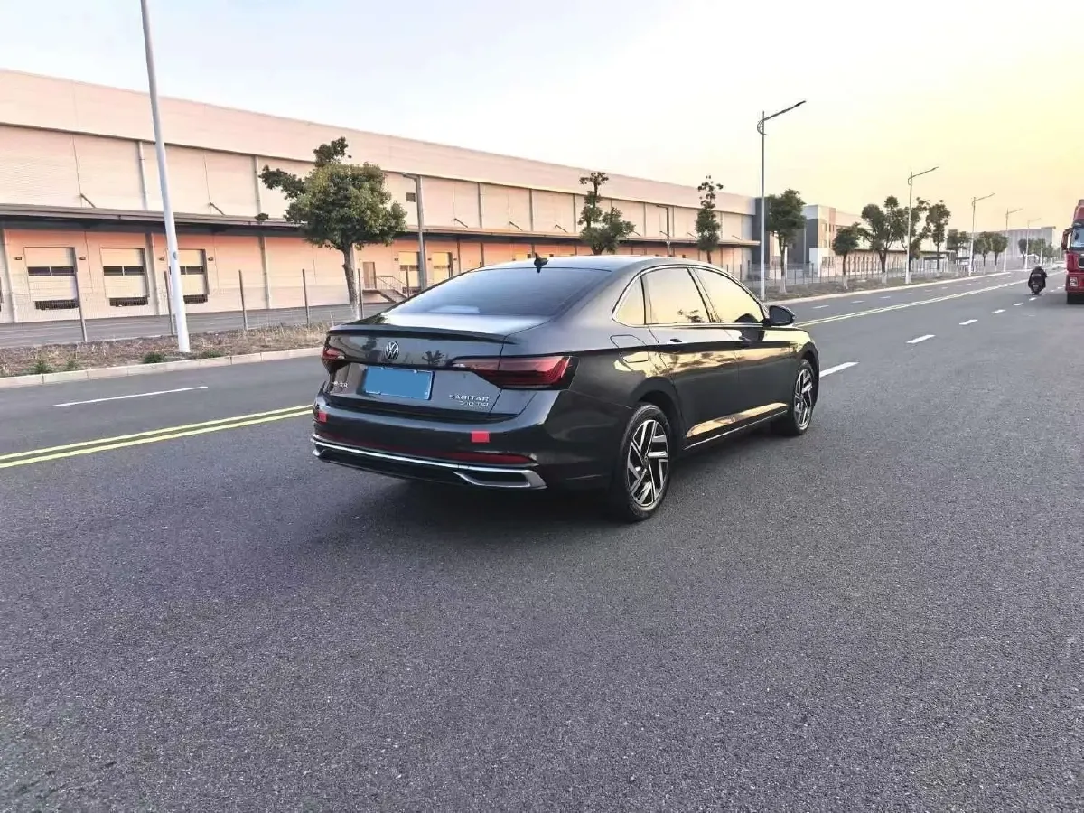 2023 Volkswagen Sagitar 1.5T 160HP L4 7DCT,autocango,china used car exporter,china ev exporter,chinese used car exporter,chinese used ev exporter