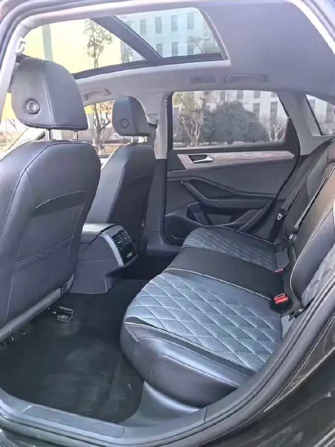2023 Volkswagen Sagitar 1.5T 160HP L4 7DCT,autocango,china used car exporter,china ev exporter,chinese used car exporter,chinese used ev exporter