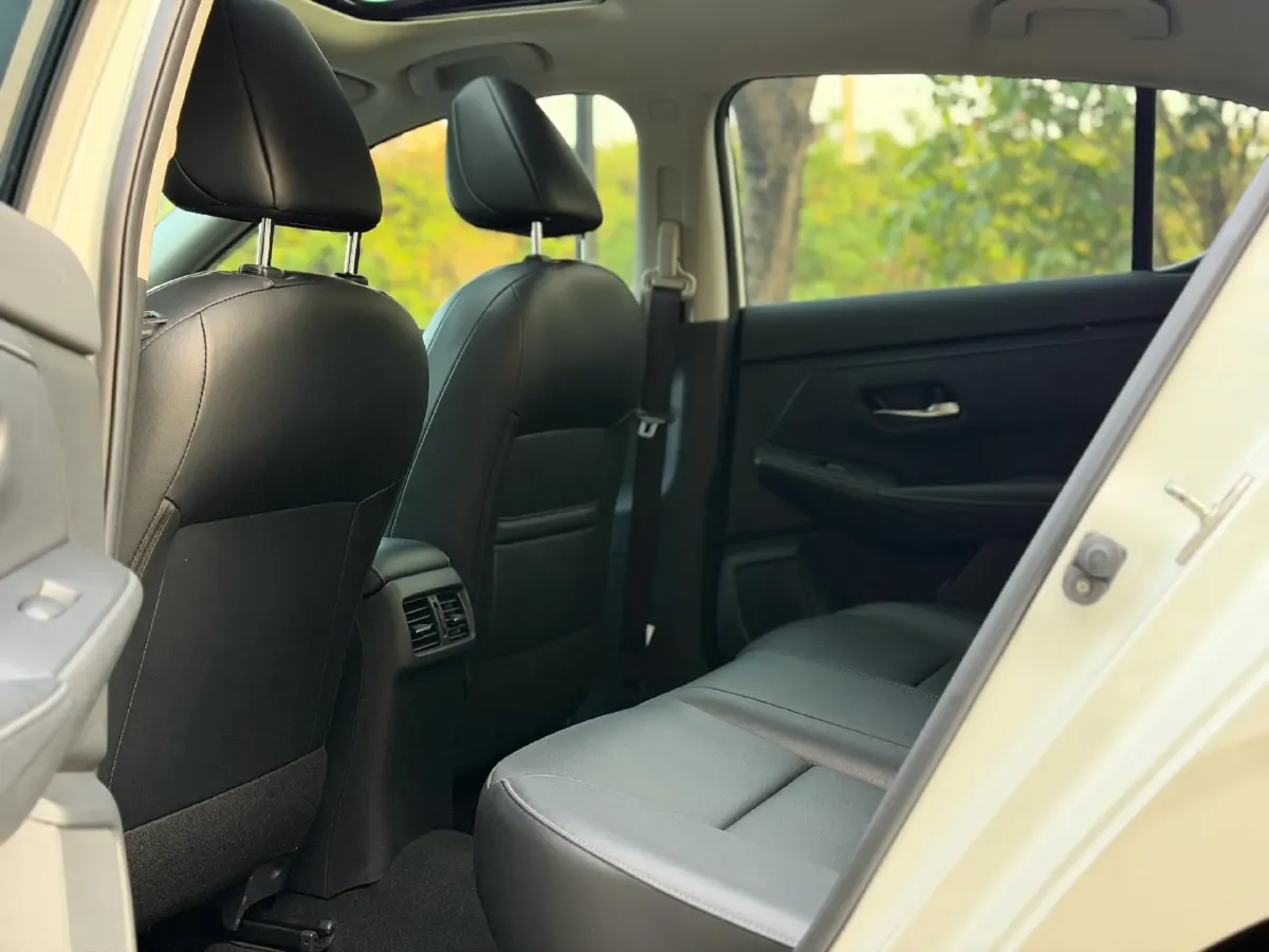 2021 Nissan Sylphy 1.6L 135HP L4 CVT,autocango,china used car exporter,china ev exporter,chinese used car exporter,chinese used ev exporter