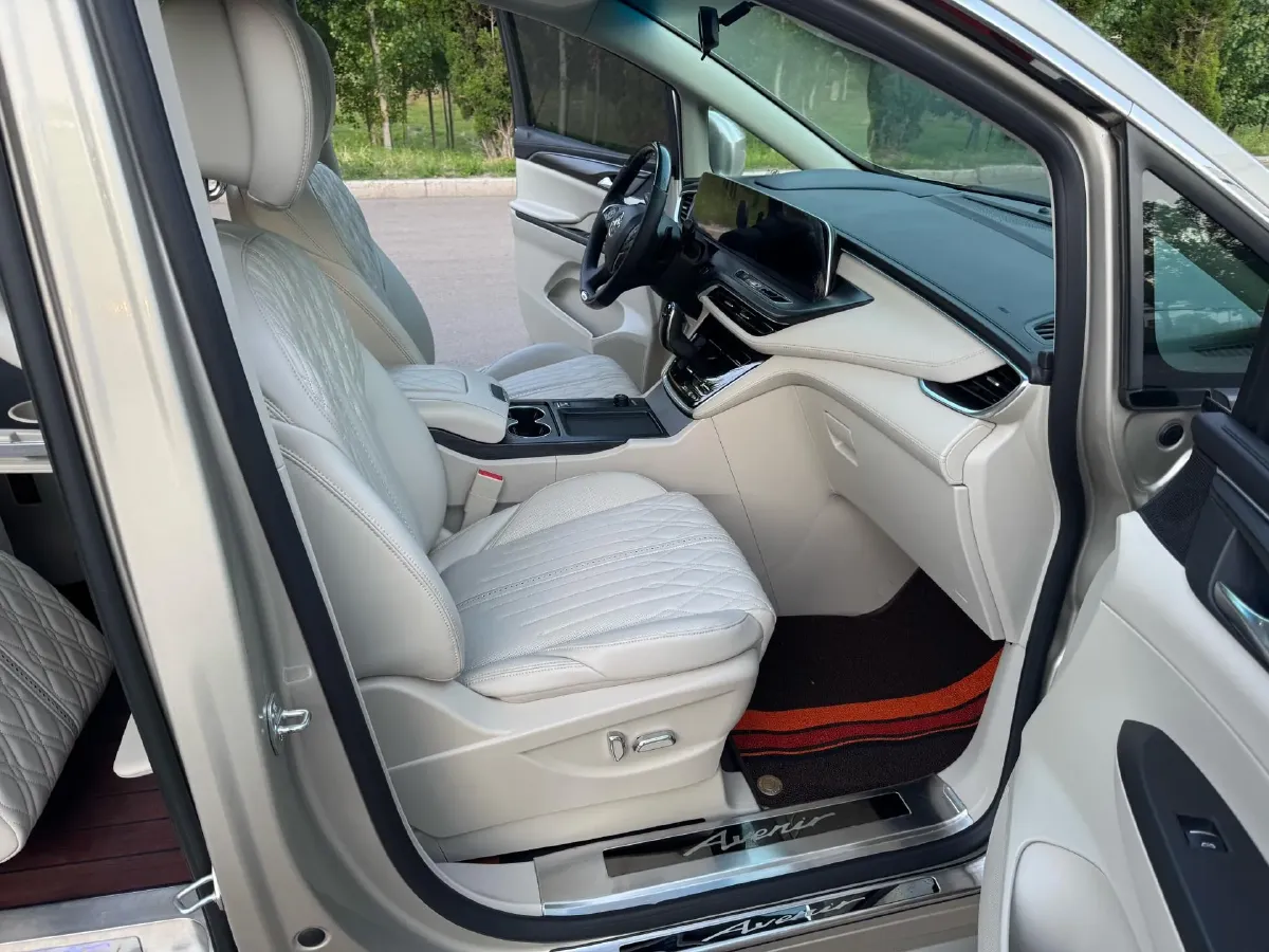 2021 Buick GL8 2.0T 237HP L4 9AT,autocango,china used car exporter,china ev exporter,chinese used car exporter,chinese used ev exporter