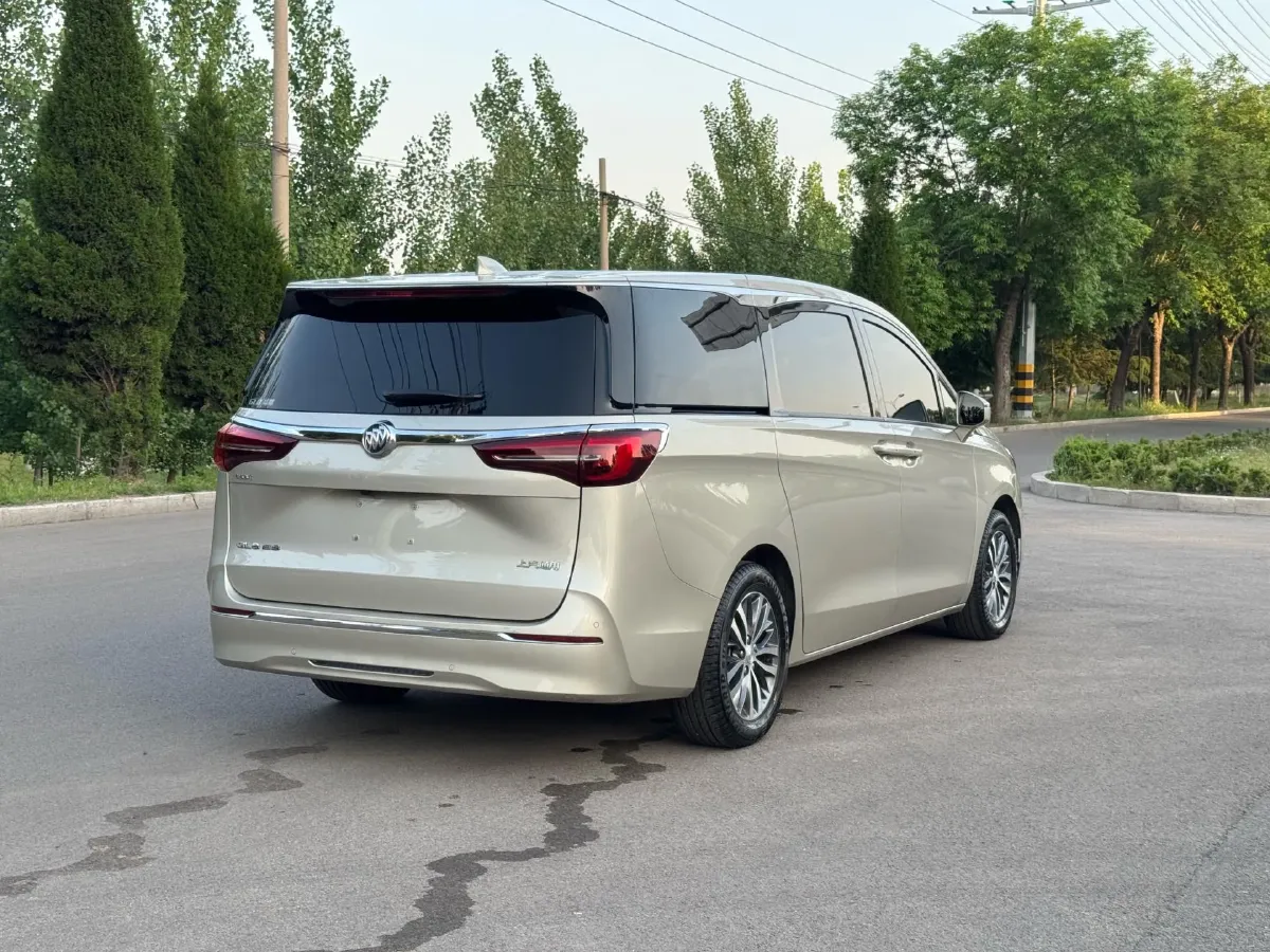 2021 Buick GL8 2.0T 237HP L4 9AT,autocango,china used car exporter,china ev exporter,chinese used car exporter,chinese used ev exporter