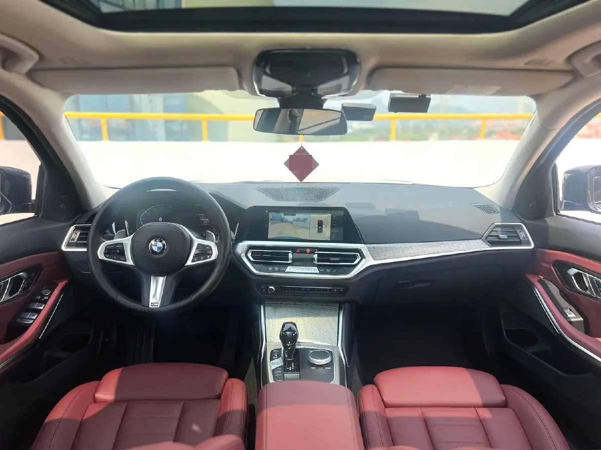 2021 BMW 3 Series 2.0T 184HP L4 8AT,autocango,china used car exporter,china ev exporter,chinese used car exporter,chinese used ev exporter