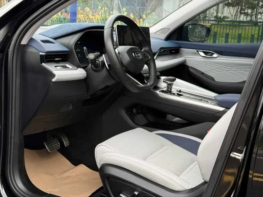 2021 Geely Preface 2.0T 190HP L4 7DCT,autocango,china used car exporter,china ev exporter,chinese used car exporter,chinese used ev exporter