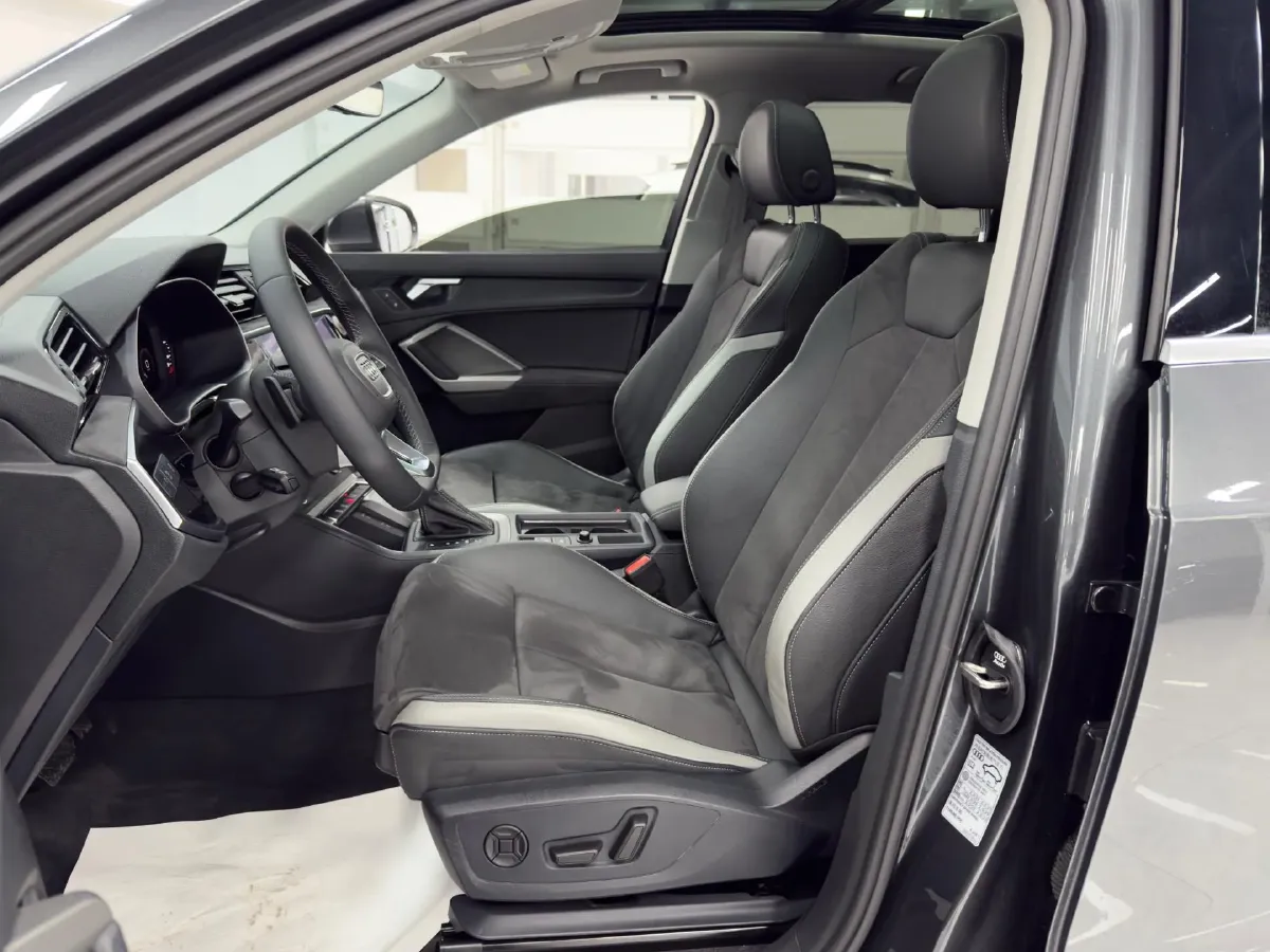 2023 Audi Q3 1.4T 150HP L4 7DCT,autocango,china used car exporter,china ev exporter,chinese used car exporter,chinese used ev exporter