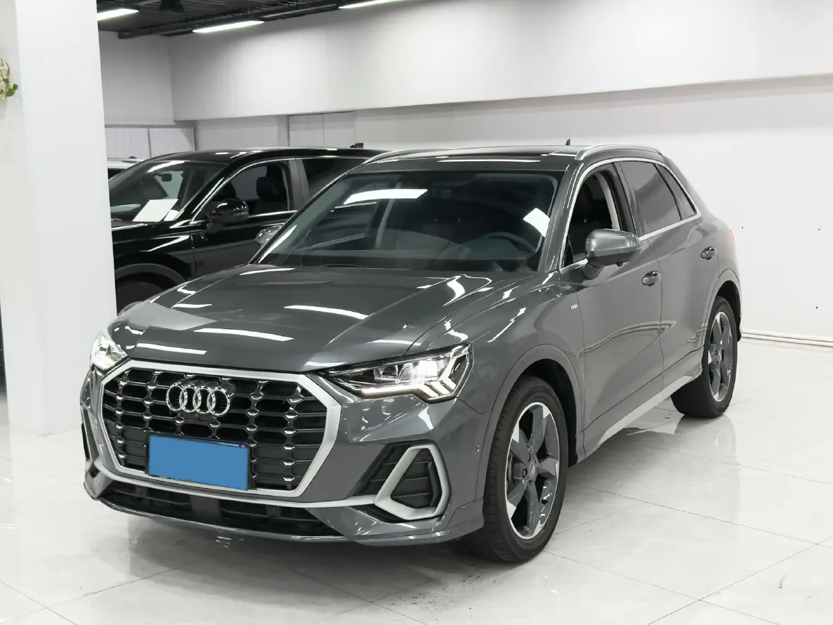 2023 Audi Q3 1.4T 150HP L4 7DCT,autocango,china used car exporter,china ev exporter,chinese used car exporter,chinese used ev exporter