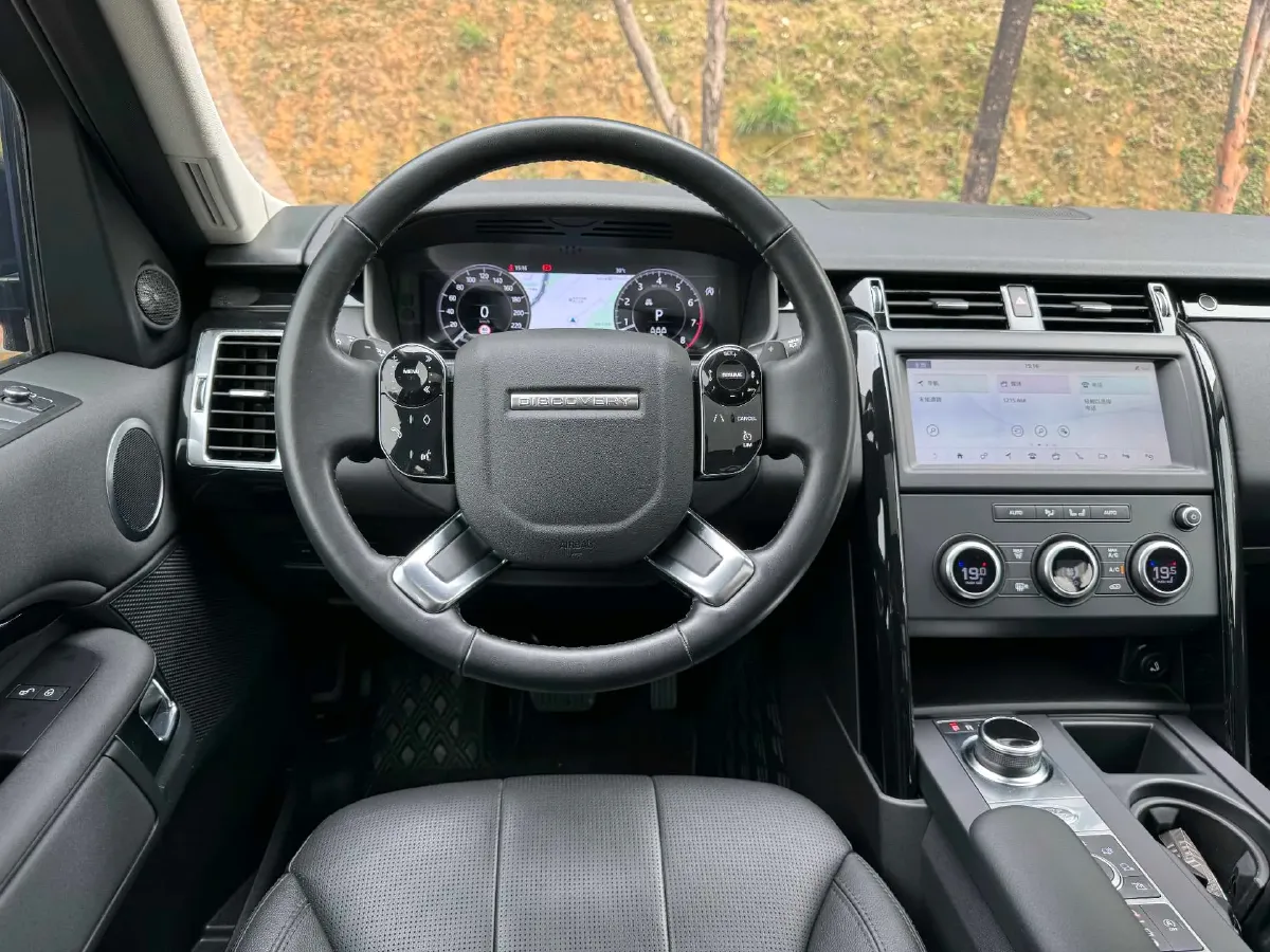 2020 Land Rover Discovery 3.0T 340HP V6 8AT,autocango,china used car exporter,china ev exporter,chinese used car exporter,chinese used ev exporter