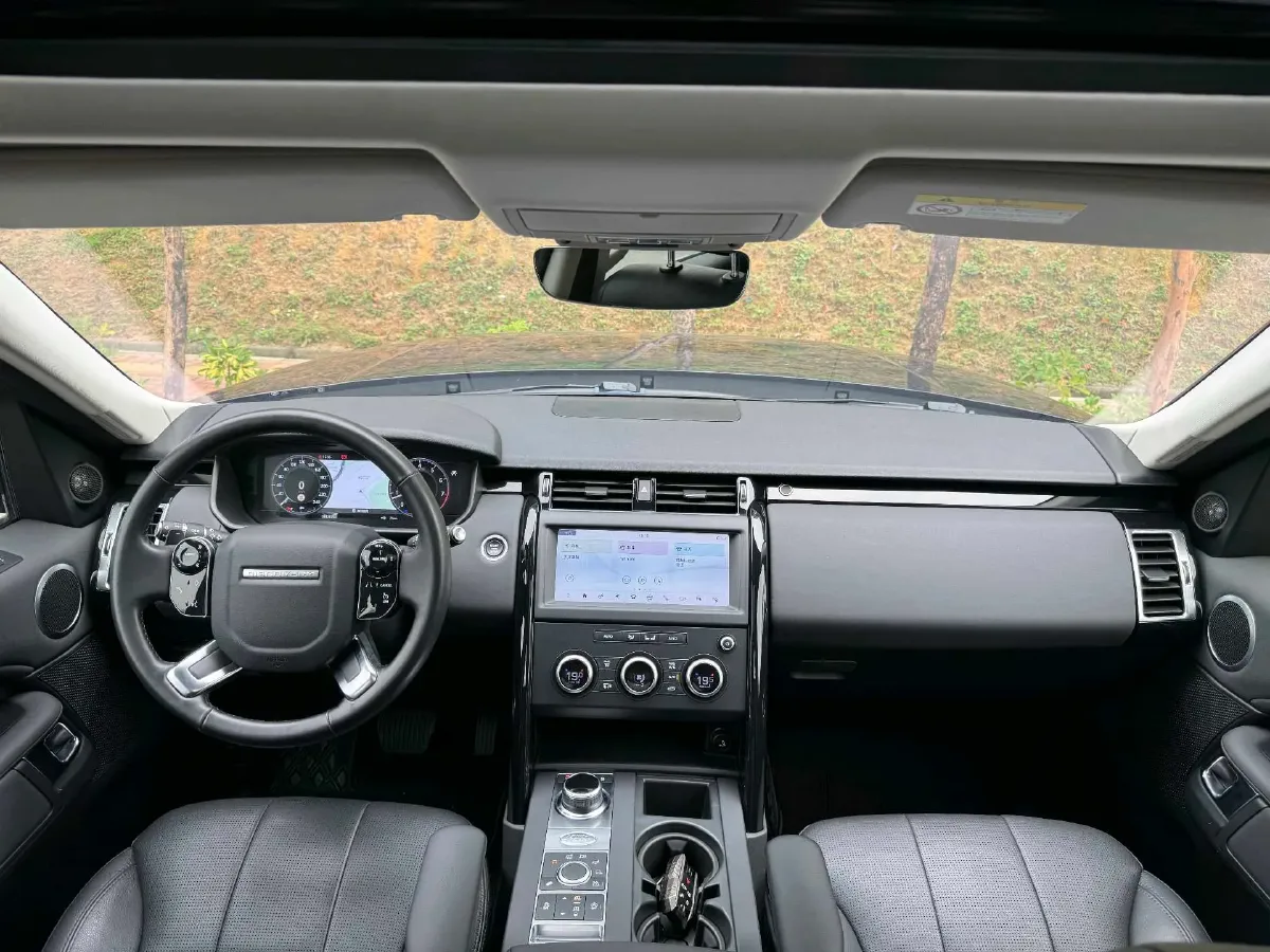 2020 Land Rover Discovery 3.0T 340HP V6 8AT,autocango,china used car exporter,china ev exporter,chinese used car exporter,chinese used ev exporter