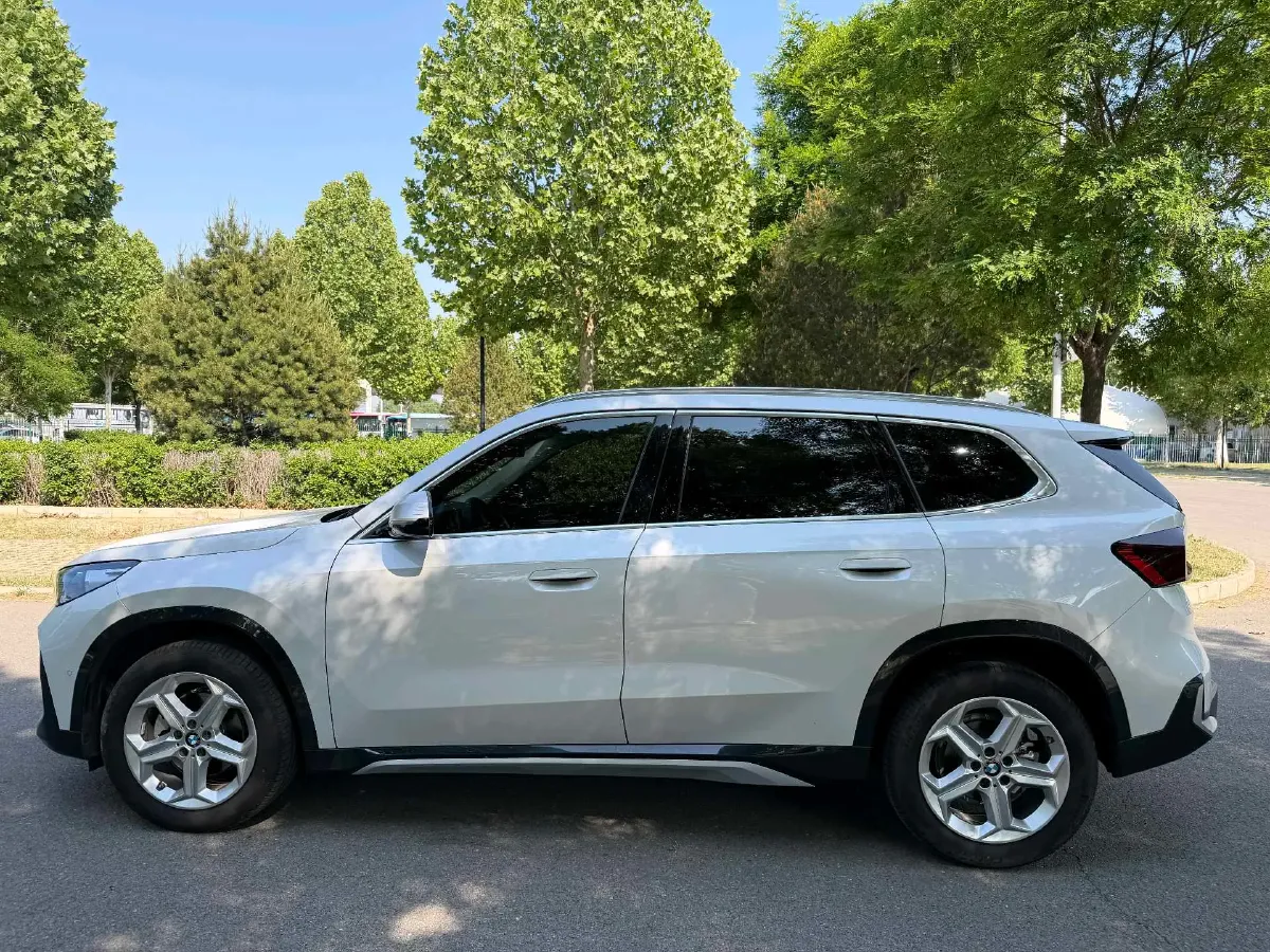 2023 BMW X1 1.5T 156HP L3 7DCT,autocango,china used car exporter,china ev exporter,chinese used car exporter,chinese used ev exporter