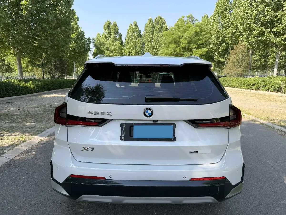 2023 BMW X1 1.5T 156HP L3 7DCT,autocango,china used car exporter,china ev exporter,chinese used car exporter,chinese used ev exporter