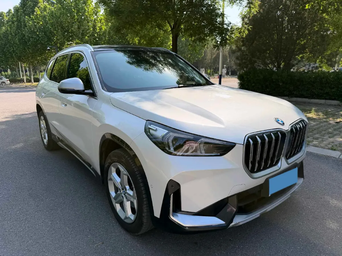 2023 BMW X1 1.5T 156HP L3 7DCT,autocango,china used car exporter,china ev exporter,chinese used car exporter,chinese used ev exporter