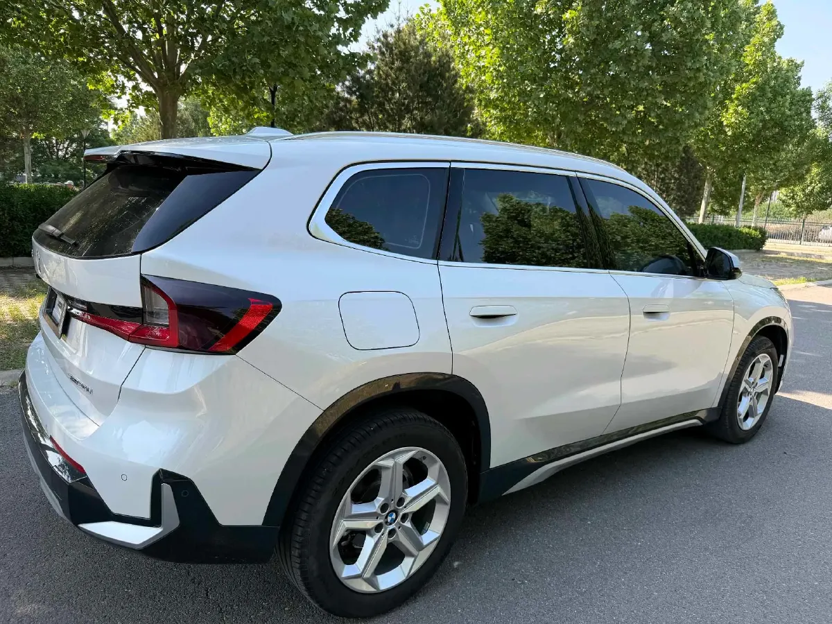 2023 BMW X1 1.5T 156HP L3 7DCT,autocango,china used car exporter,china ev exporter,chinese used car exporter,chinese used ev exporter