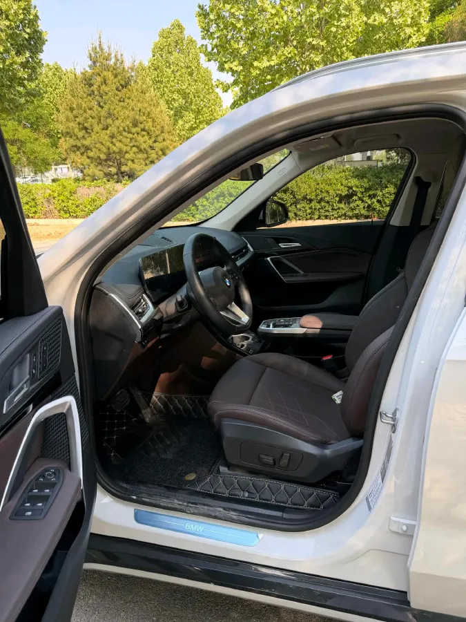 2023 BMW X1 1.5T 156HP L3 7DCT,autocango,china used car exporter,china ev exporter,chinese used car exporter,chinese used ev exporter