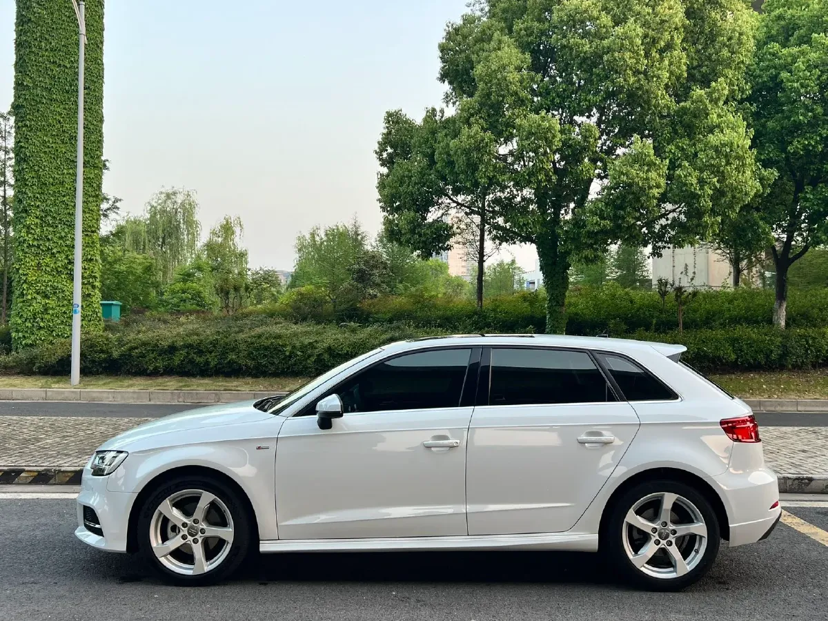 2020 Audi A3 1.4T 150HP L4 7DCT,autocango,china used car exporter,china ev exporter,chinese used car exporter,chinese used ev exporter