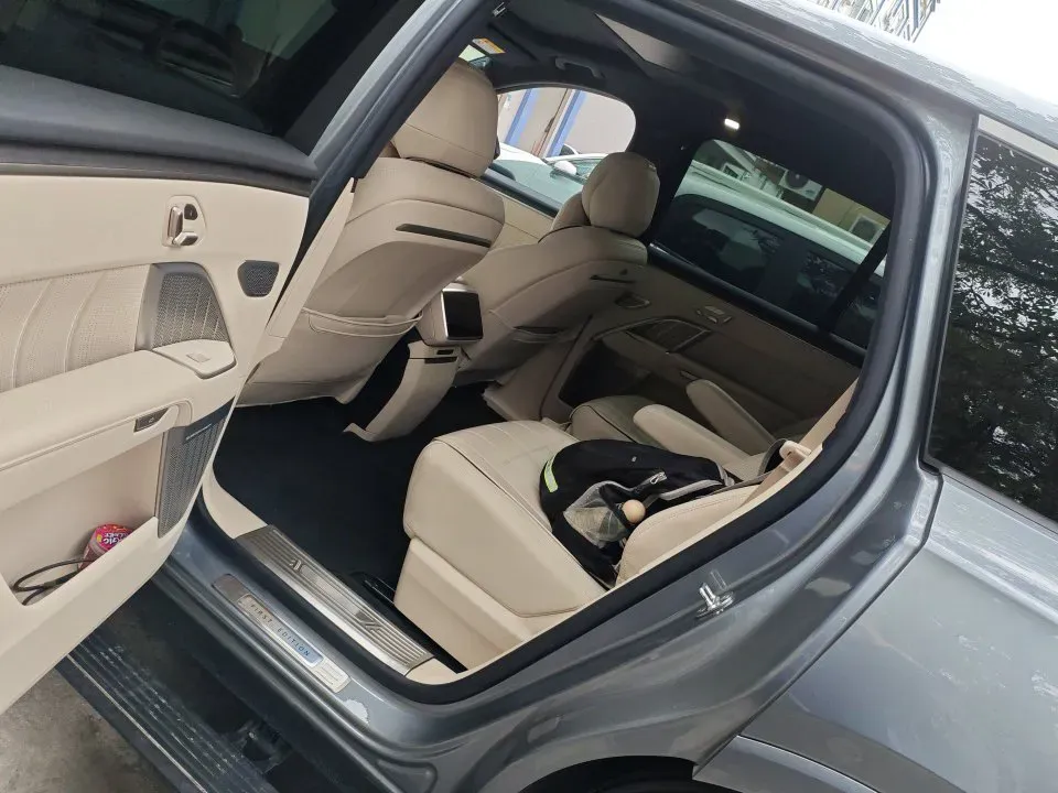 2025 ONVO L90 BEV,autocango,china used car exporter,china ev exporter,chinese used car exporter,chinese used ev exporter