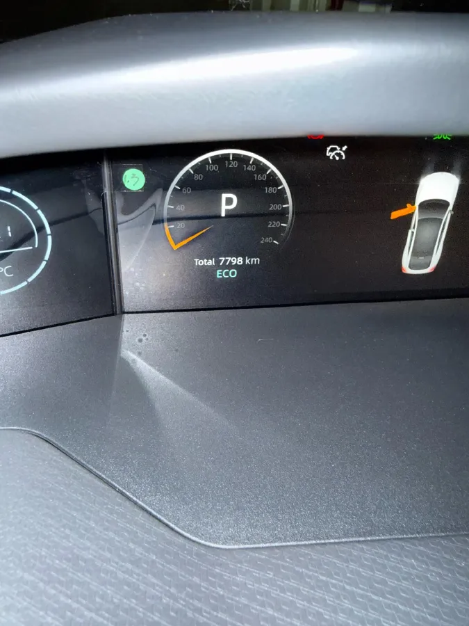 2023 ChangAn UNI-V 2.0T 233HP L4 8AT,autocango,china used car exporter,china ev exporter,chinese used car exporter,chinese used ev exporter