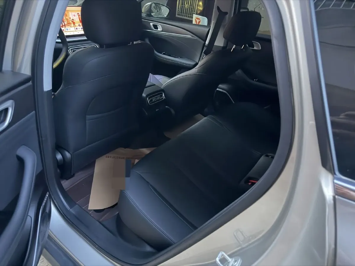 2025 ChangAn KuaYue KuaYueXing V5 EV BEV 41.86KWH,autocango,china used car exporter,china ev exporter,chinese used car exporter,chinese used ev exporter