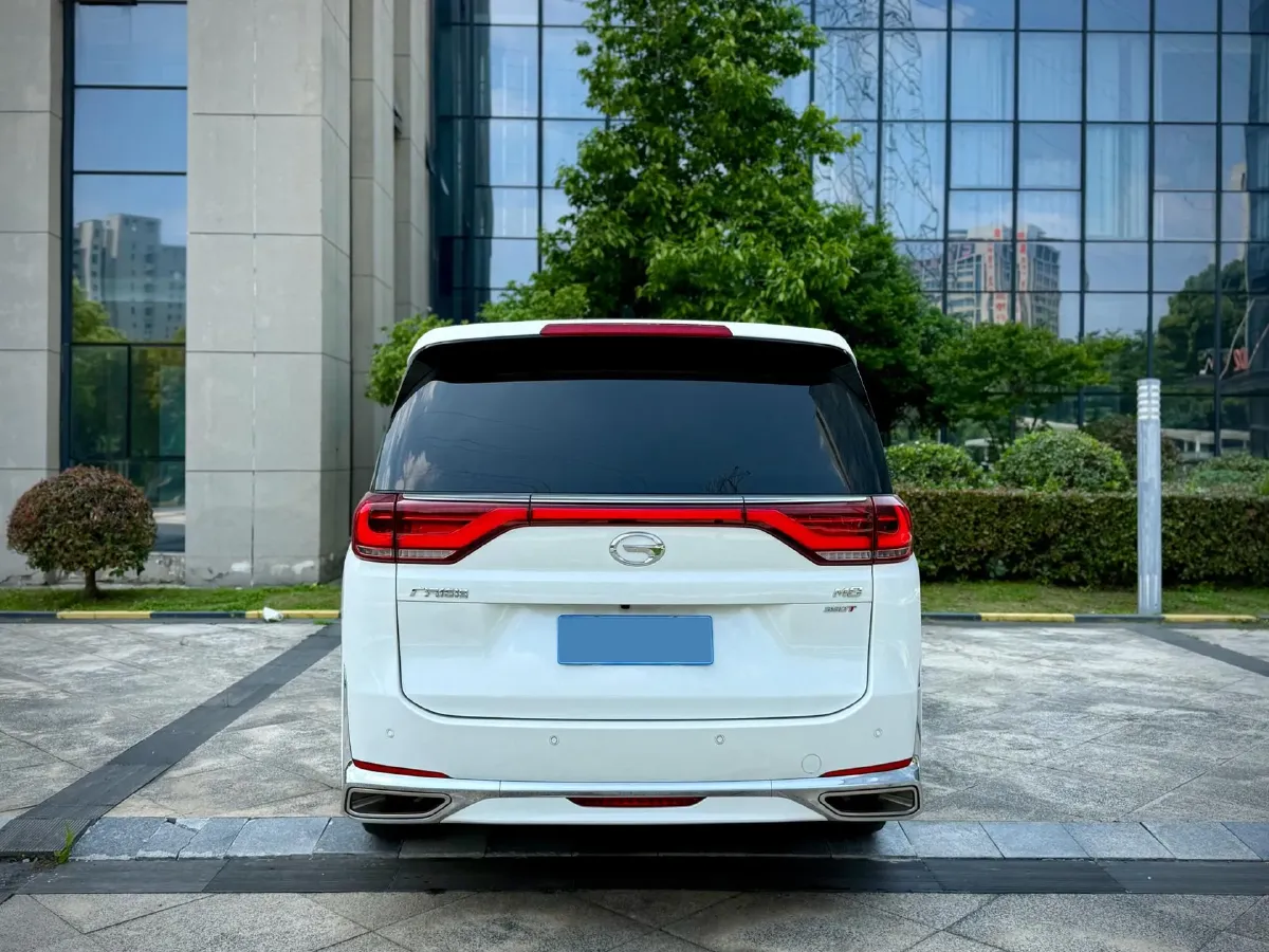 2021 GAC Trumpchi M8 2.0T 252HP L4 8AT,autocango,china used car exporter,china ev exporter,chinese used car exporter,chinese used ev exporter